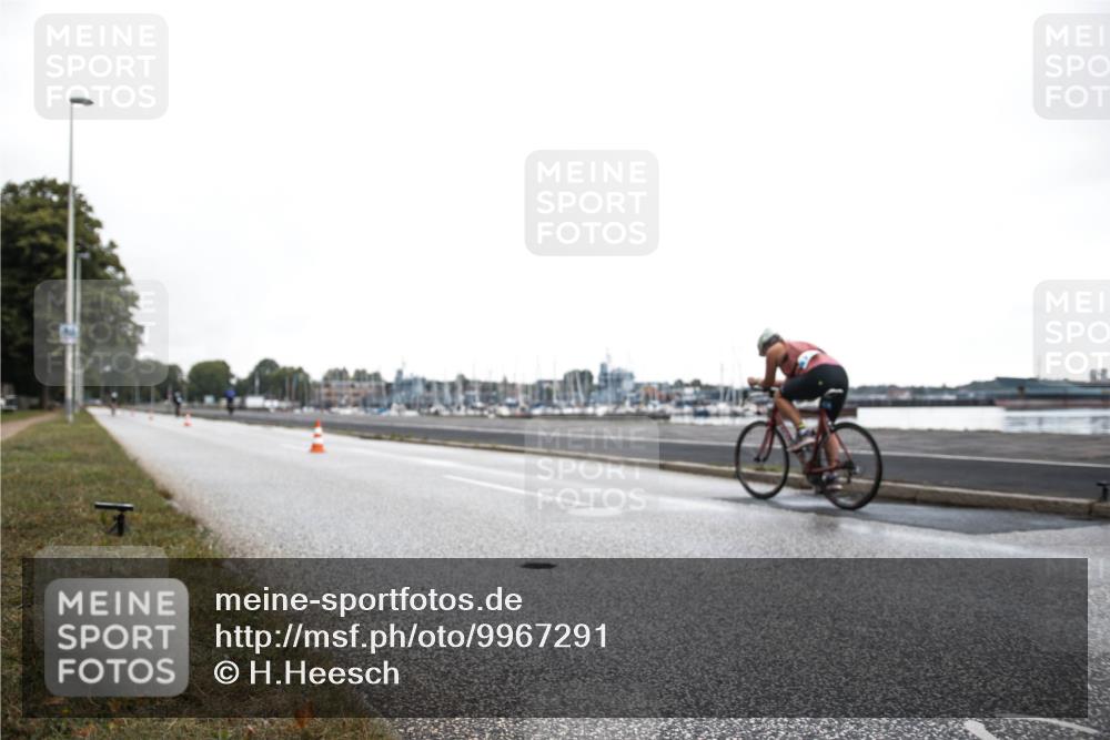 16.08.2026 - KN Förde Triathlon 2026 H.Heesch http://msf.ph/oto/9967291 16.08.2026 09:21:57 Radfahren  meine-sportfotos.de