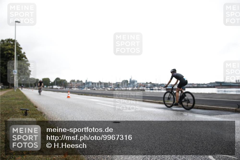 16.08.2026 - KN Förde Triathlon 2026 H.Heesch http://msf.ph/oto/9967316 16.08.2026 09:23:00 Radfahren 104, 123, 130, 145, 150, 153, 159 meine-sportfotos.de