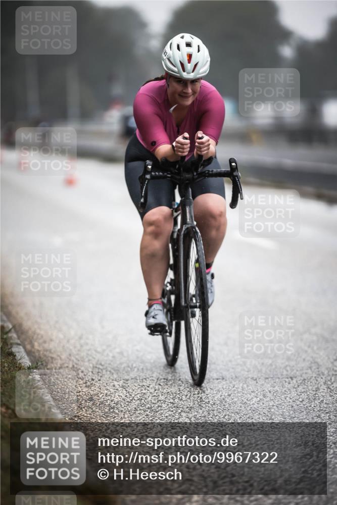 16.08.2026 - KN Förde Triathlon 2026 H.Heesch http://msf.ph/oto/9967322 16.08.2026 09:39:04 Radfahren 180, 183, 239 meine-sportfotos.de