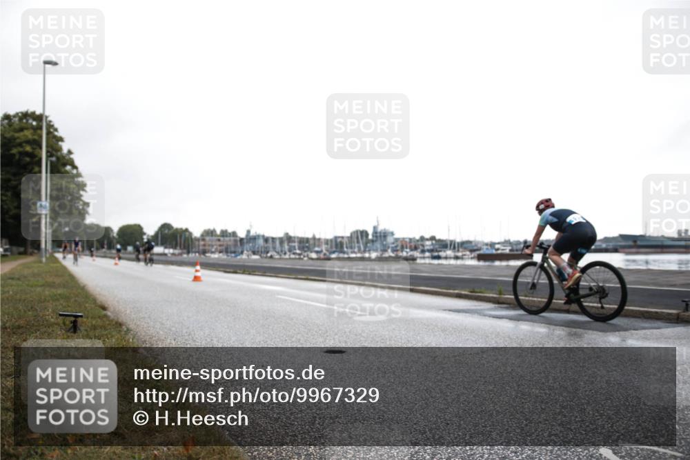 16.08.2026 - KN Förde Triathlon 2026 H.Heesch http://msf.ph/oto/9967329 16.08.2026 09:23:09 Radfahren 143, 149 meine-sportfotos.de