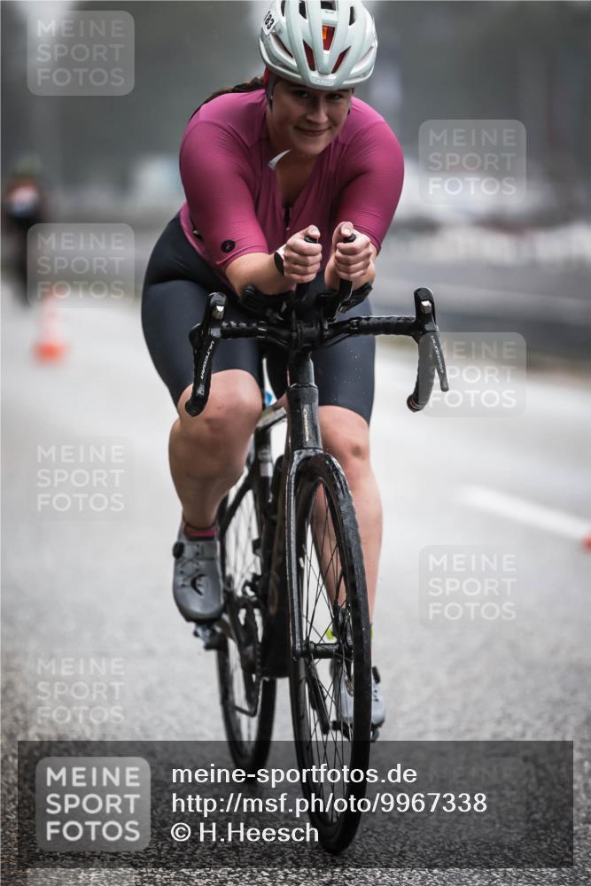 16.08.2026 - KN Förde Triathlon 2026 H.Heesch http://msf.ph/oto/9967338 16.08.2026 09:39:04 Radfahren 180, 183, 239 meine-sportfotos.de
