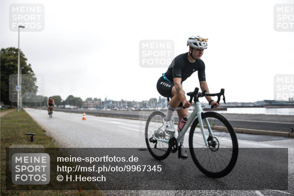 16.08.2026 - KN Förde Triathlon 2026 H.Heesch http://msf.ph/oto/9967345 16.08.2026 09:24:07 Radfahren 105, 108, 120, 154 meine-sportfotos.de