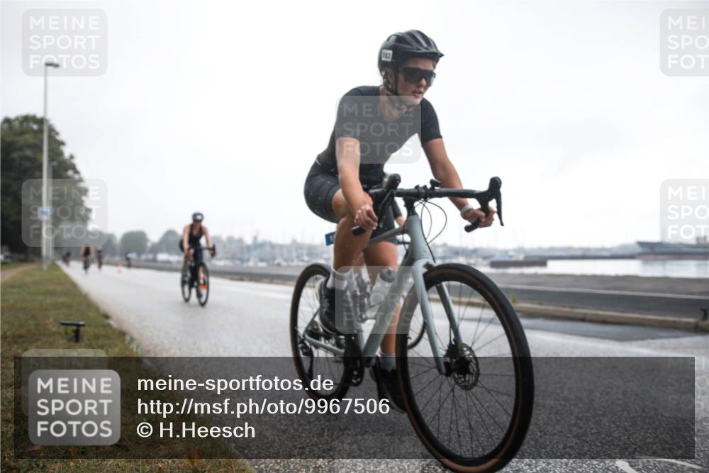 16.08.2026 - KN Förde Triathlon 2026 H.Heesch http://msf.ph/oto/9967506 16.08.2026 09:28:02 Radfahren 103, 110, 113, 114, 146, 164, 174, 192, 194, 239 meine-sportfotos.de