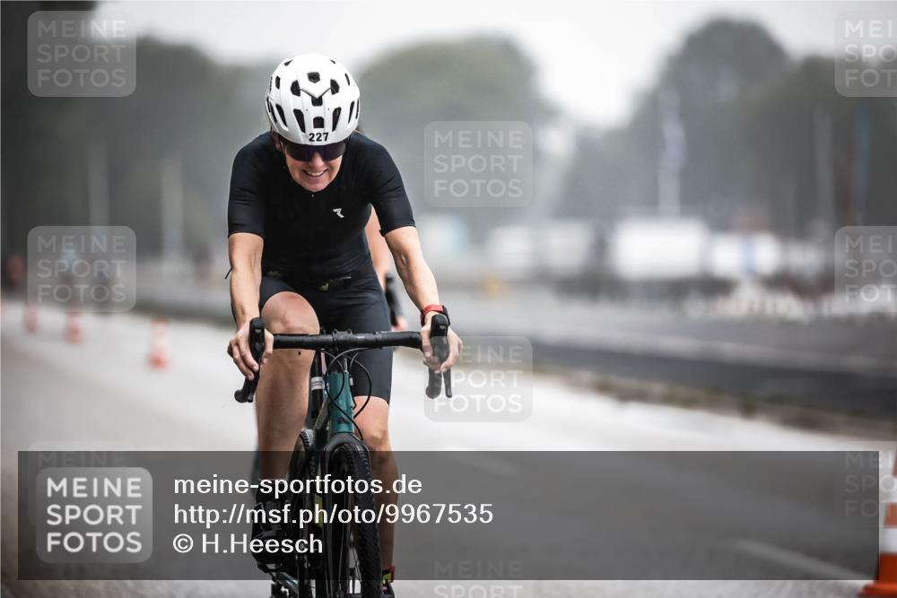 16.08.2026 - KN Förde Triathlon 2026 H.Heesch http://msf.ph/oto/9967535 16.08.2026 09:39:41 Radfahren 119, 227, 242, 253, 537 meine-sportfotos.de