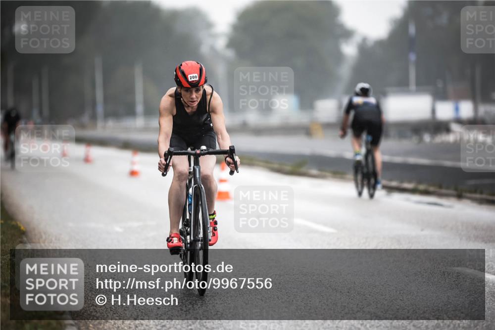 16.08.2026 - KN Förde Triathlon 2026 H.Heesch http://msf.ph/oto/9967556 16.08.2026 09:39:49 Radfahren 167, 200, 217 meine-sportfotos.de