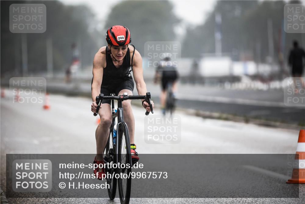 16.08.2026 - KN Förde Triathlon 2026 H.Heesch http://msf.ph/oto/9967573 16.08.2026 09:39:50 Radfahren 167, 200, 217 meine-sportfotos.de