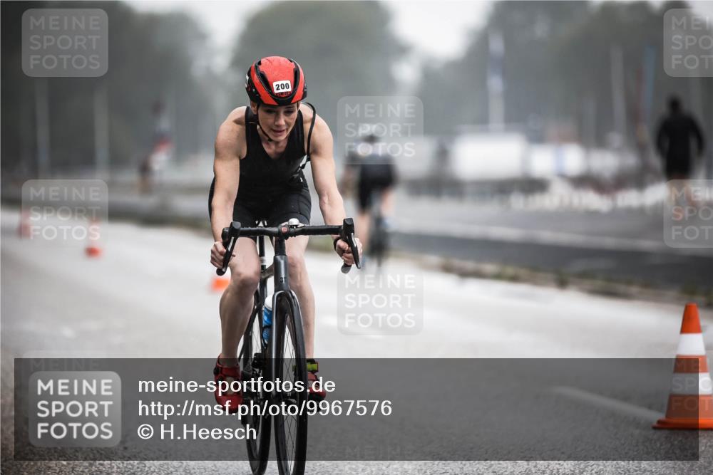16.08.2026 - KN Förde Triathlon 2026 H.Heesch http://msf.ph/oto/9967576 16.08.2026 09:39:50 Radfahren 167, 200, 217 meine-sportfotos.de