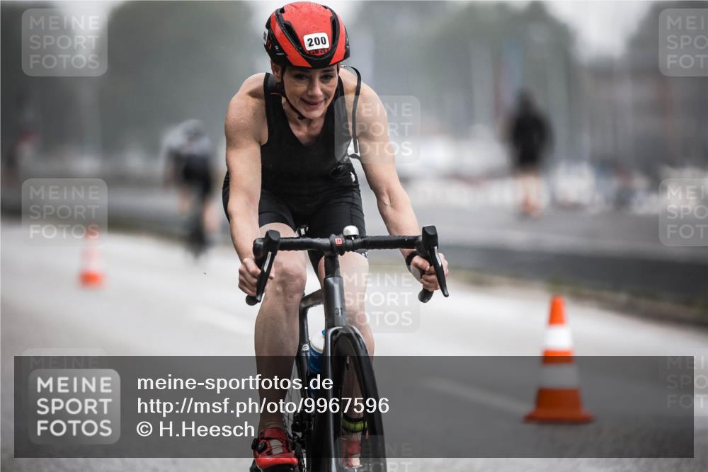 16.08.2026 - KN Förde Triathlon 2026 H.Heesch http://msf.ph/oto/9967596 16.08.2026 09:39:50 Radfahren 167, 200, 217 meine-sportfotos.de