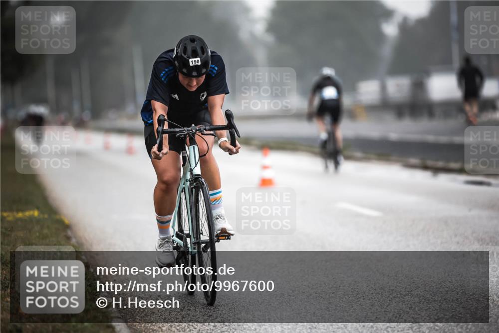 16.08.2026 - KN Förde Triathlon 2026 H.Heesch http://msf.ph/oto/9967600 16.08.2026 09:39:56 Radfahren 190 meine-sportfotos.de