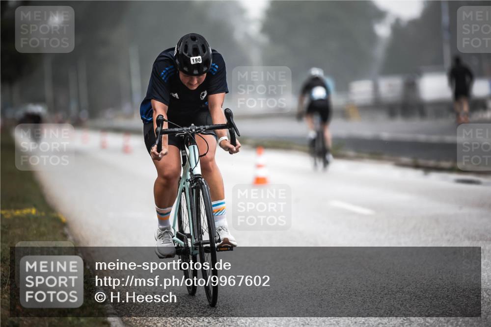 16.08.2026 - KN Förde Triathlon 2026 H.Heesch http://msf.ph/oto/9967602 16.08.2026 09:39:56 Radfahren 190 meine-sportfotos.de