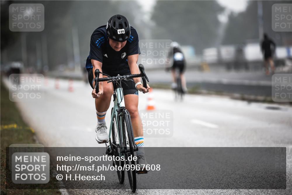 16.08.2026 - KN Förde Triathlon 2026 H.Heesch http://msf.ph/oto/9967608 16.08.2026 09:39:57 Radfahren 190 meine-sportfotos.de