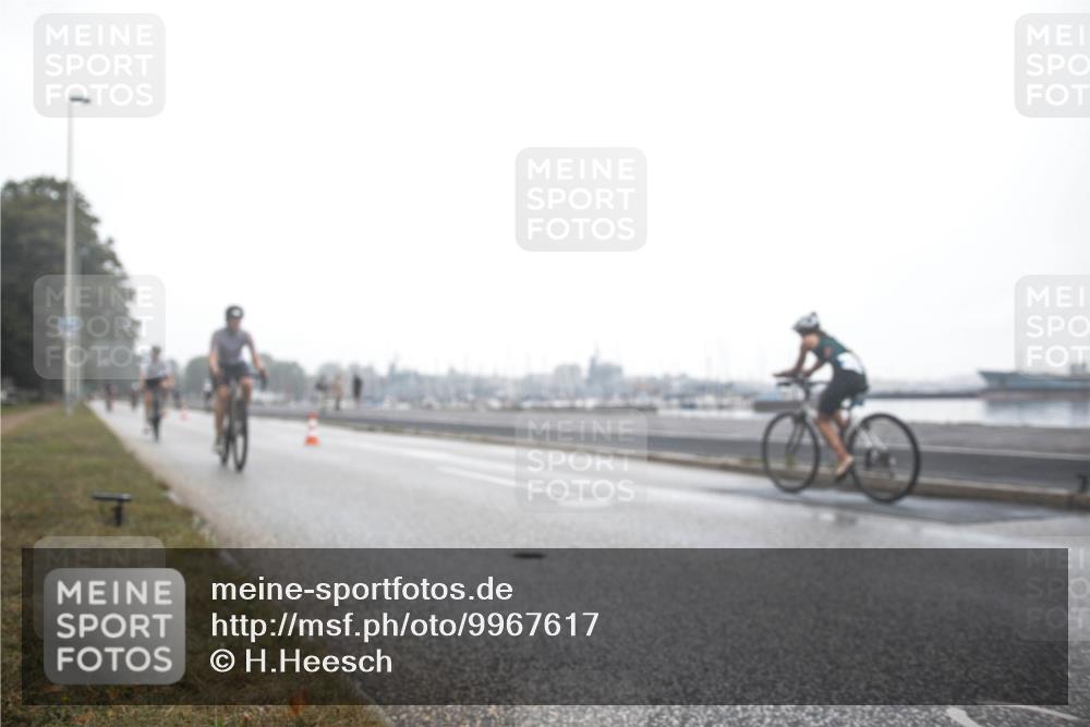 16.08.2026 - KN Förde Triathlon 2026 H.Heesch http://msf.ph/oto/9967617 16.08.2026 09:30:46 Radfahren 129, 160, 194, 205, 239, 248 meine-sportfotos.de