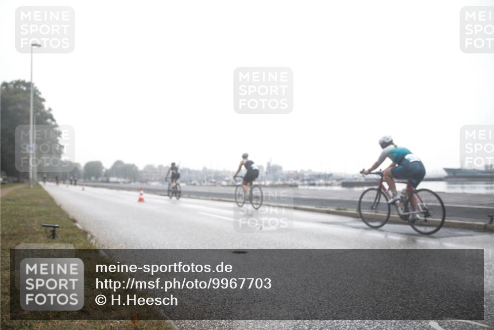 16.08.2026 - KN Förde Triathlon 2026 H.Heesch http://msf.ph/oto/9967703 16.08.2026 09:32:51 Radfahren 159, 240, 251 meine-sportfotos.de