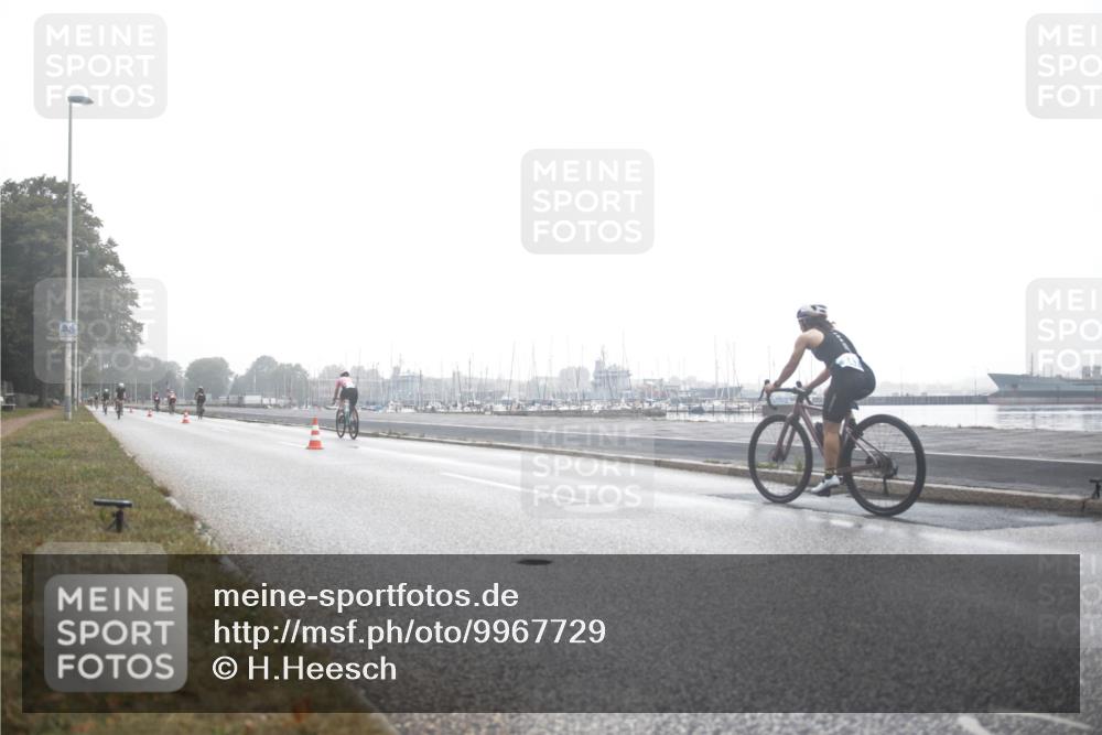 16.08.2026 - KN Förde Triathlon 2026 H.Heesch http://msf.ph/oto/9967729 16.08.2026 09:33:29 Radfahren 129, 130, 215, 224, 247 meine-sportfotos.de