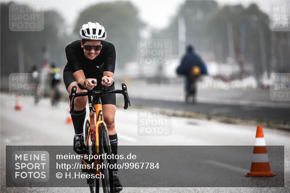 16.08.2026 - KN Förde Triathlon 2026 H.Heesch http://msf.ph/oto/9967784 16.08.2026 09:40:20 Radfahren 110, 116, 121, 142, 148, 206 meine-sportfotos.de