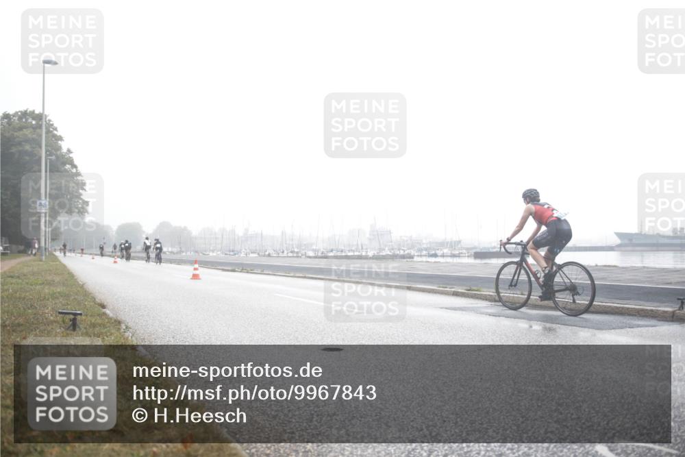16.08.2026 - KN Förde Triathlon 2026 H.Heesch http://msf.ph/oto/9967843 16.08.2026 09:36:14 Radfahren 138, 186, 243 meine-sportfotos.de