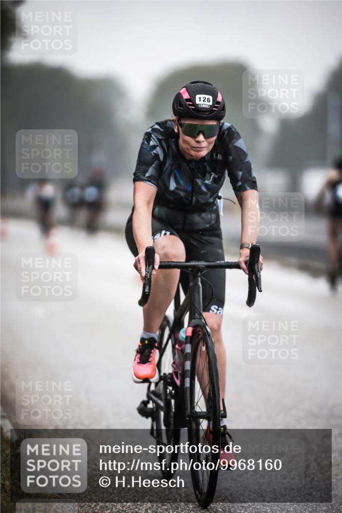 16.08.2026 - KN Förde Triathlon 2026 H.Heesch http://msf.ph/oto/9968160 16.08.2026 09:41:44 Radfahren 107, 117, 118, 126, 129, 171, 180, 211 meine-sportfotos.de