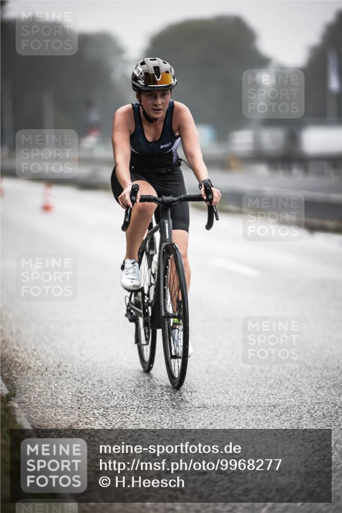 16.08.2026 - KN Förde Triathlon 2026 H.Heesch http://msf.ph/oto/9968277 16.08.2026 09:42:21 Radfahren 179, 226 meine-sportfotos.de