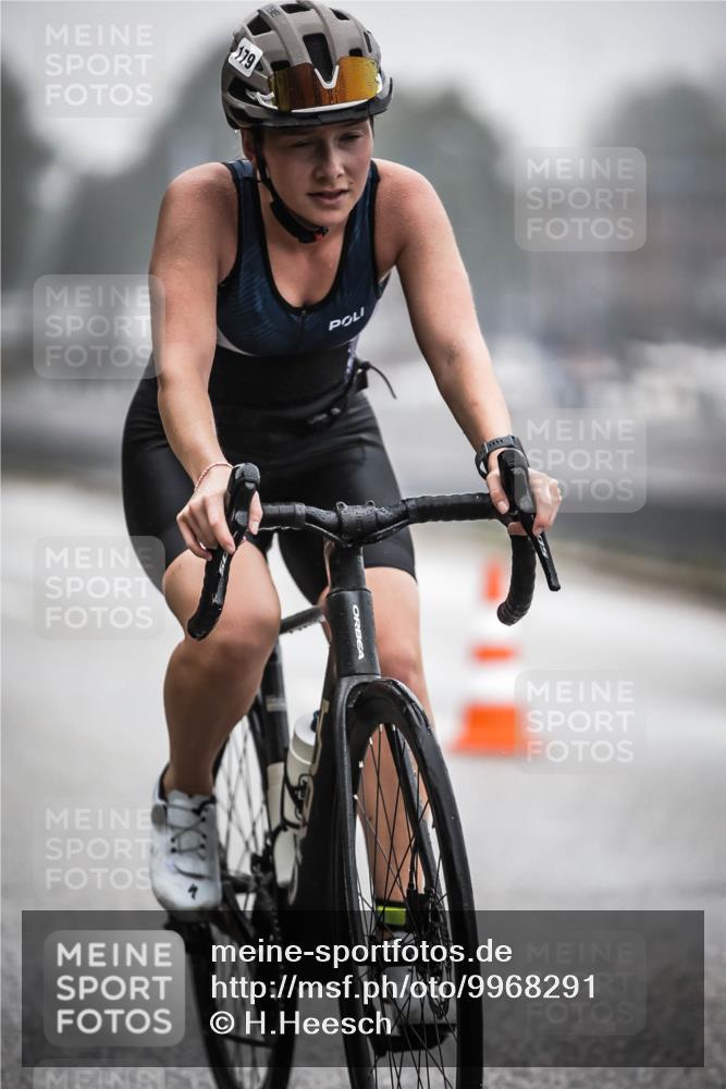 16.08.2026 - KN Förde Triathlon 2026 H.Heesch http://msf.ph/oto/9968291 16.08.2026 09:42:22 Radfahren 179, 217, 226 meine-sportfotos.de