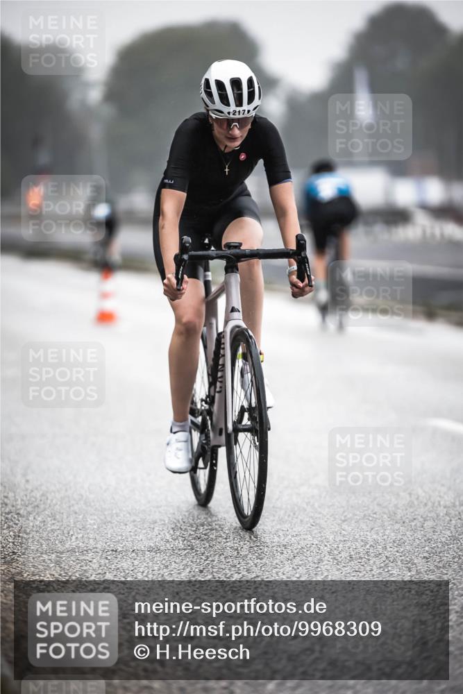16.08.2026 - KN Förde Triathlon 2026 H.Heesch http://msf.ph/oto/9968309 16.08.2026 09:42:27 Radfahren 159, 165, 217, 260 meine-sportfotos.de