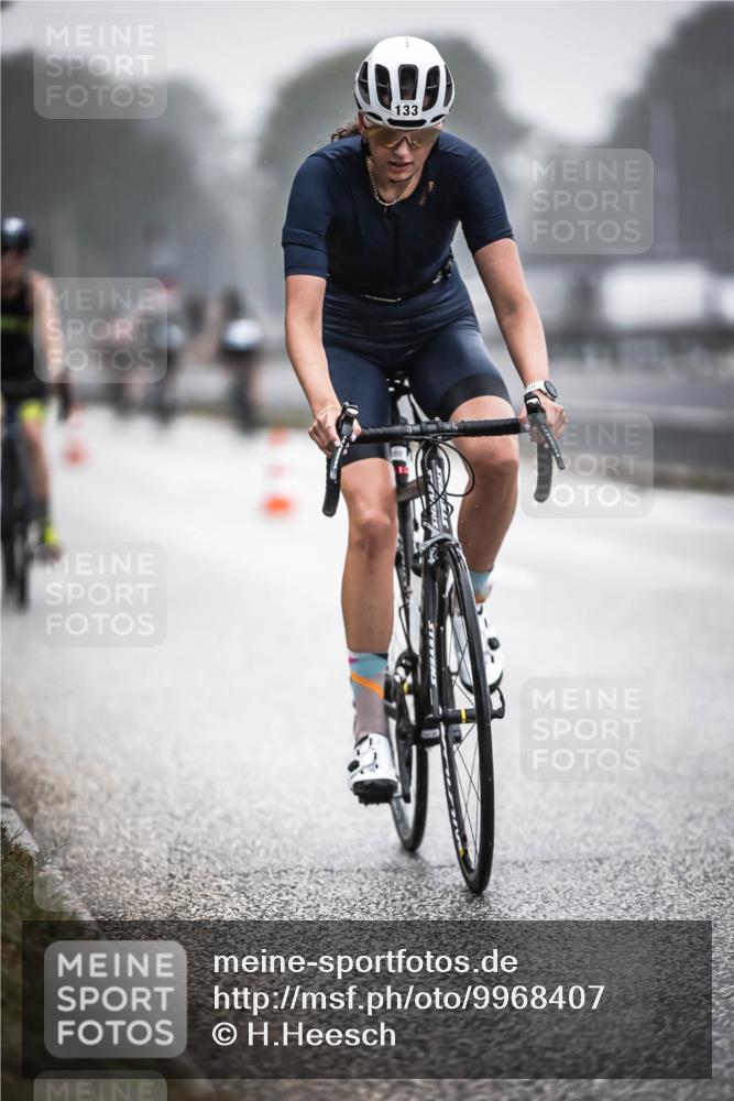 16.08.2026 - KN Förde Triathlon 2026 H.Heesch http://msf.ph/oto/9968407 16.08.2026 09:43:01 Radfahren 127, 133, 140, 214, 219, 222, 223 meine-sportfotos.de