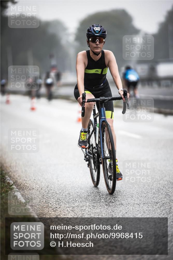 16.08.2026 - KN Förde Triathlon 2026 H.Heesch http://msf.ph/oto/9968415 16.08.2026 09:43:02 Radfahren 133, 140, 214, 219, 223 meine-sportfotos.de