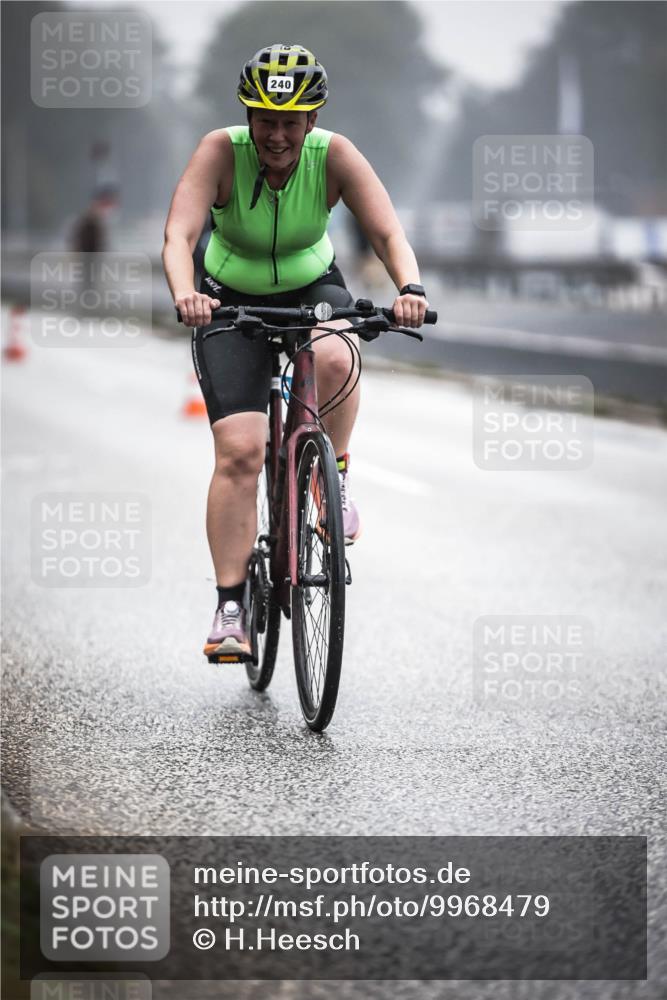 16.08.2026 - KN Förde Triathlon 2026 H.Heesch http://msf.ph/oto/9968479 16.08.2026 09:44:03 Radfahren 240, 248, 262 meine-sportfotos.de