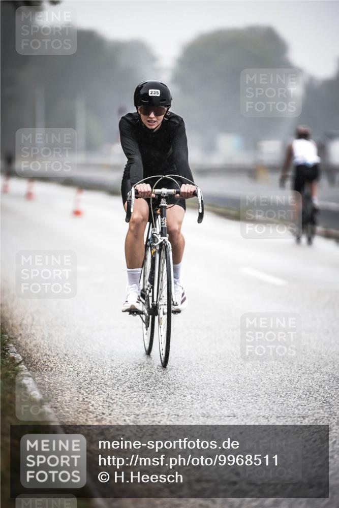 16.08.2026 - KN Förde Triathlon 2026 H.Heesch http://msf.ph/oto/9968511 16.08.2026 09:44:13 Radfahren 130, 131, 235, 245, 251, 805 meine-sportfotos.de