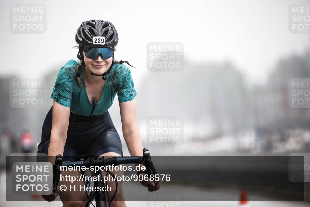 16.08.2026 - KN Förde Triathlon 2026 H.Heesch http://msf.ph/oto/9968576 16.08.2026 09:44:25 Radfahren 105, 170, 229 meine-sportfotos.de
