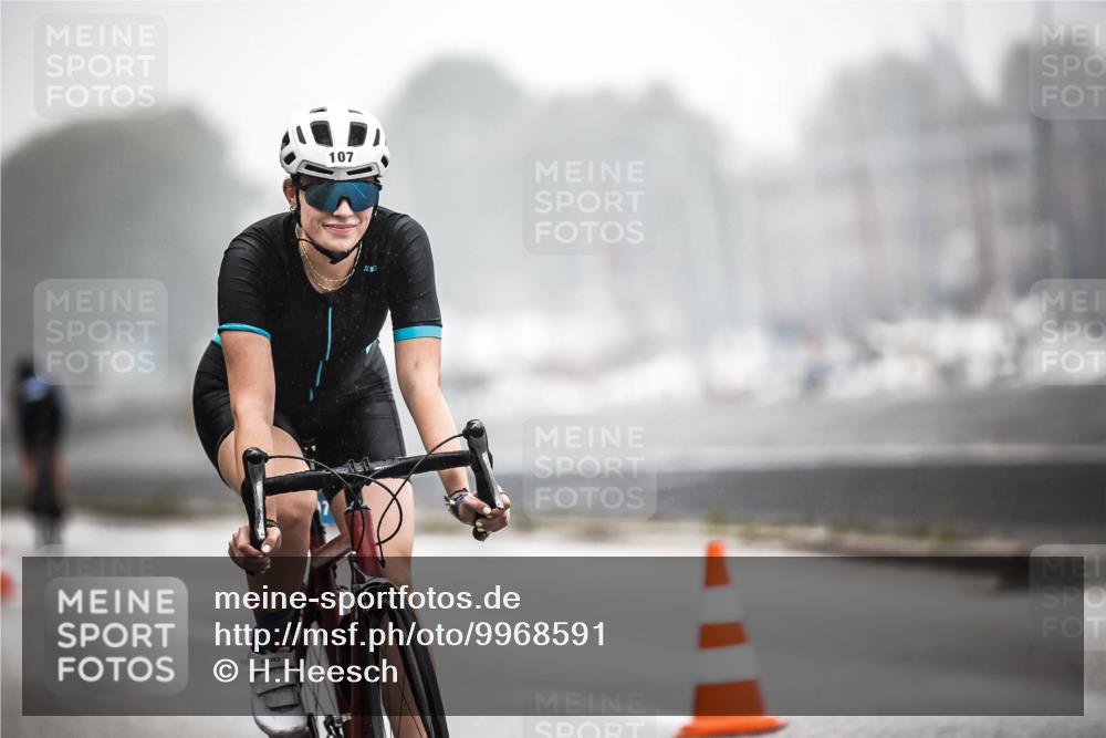 16.08.2026 - KN Förde Triathlon 2026 H.Heesch http://msf.ph/oto/9968591 16.08.2026 09:44:31 Radfahren 107, 213 meine-sportfotos.de