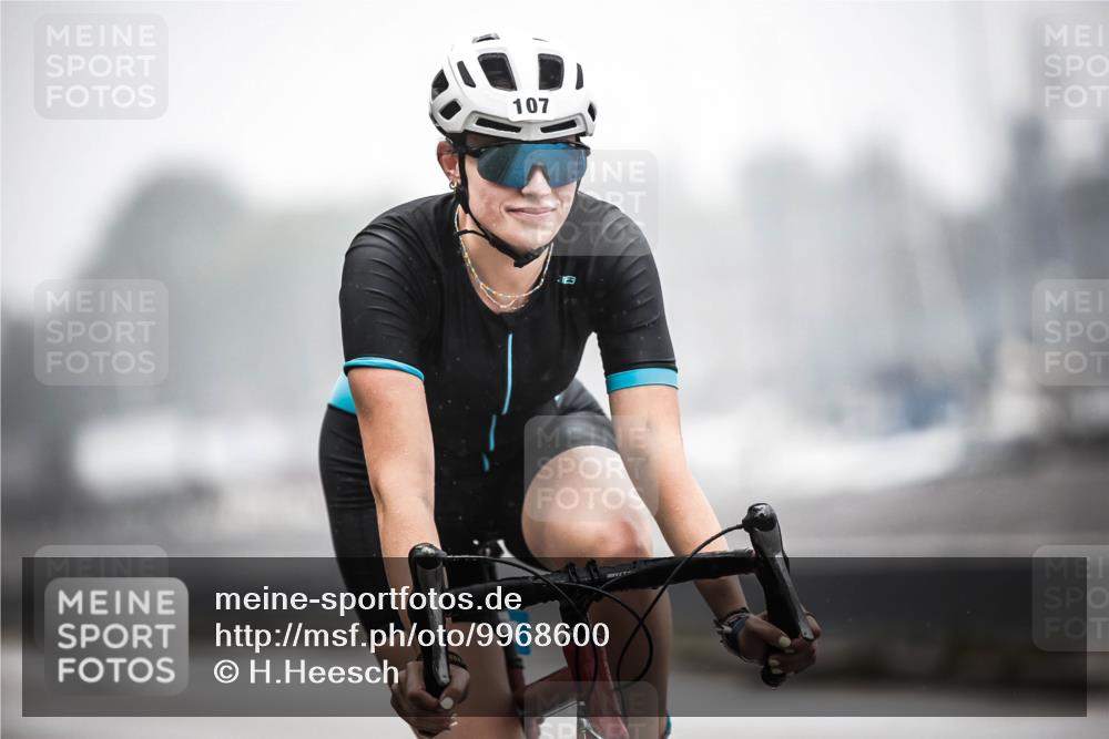 16.08.2026 - KN Förde Triathlon 2026 H.Heesch http://msf.ph/oto/9968600 16.08.2026 09:44:32 Radfahren 107, 205, 213, 254 meine-sportfotos.de