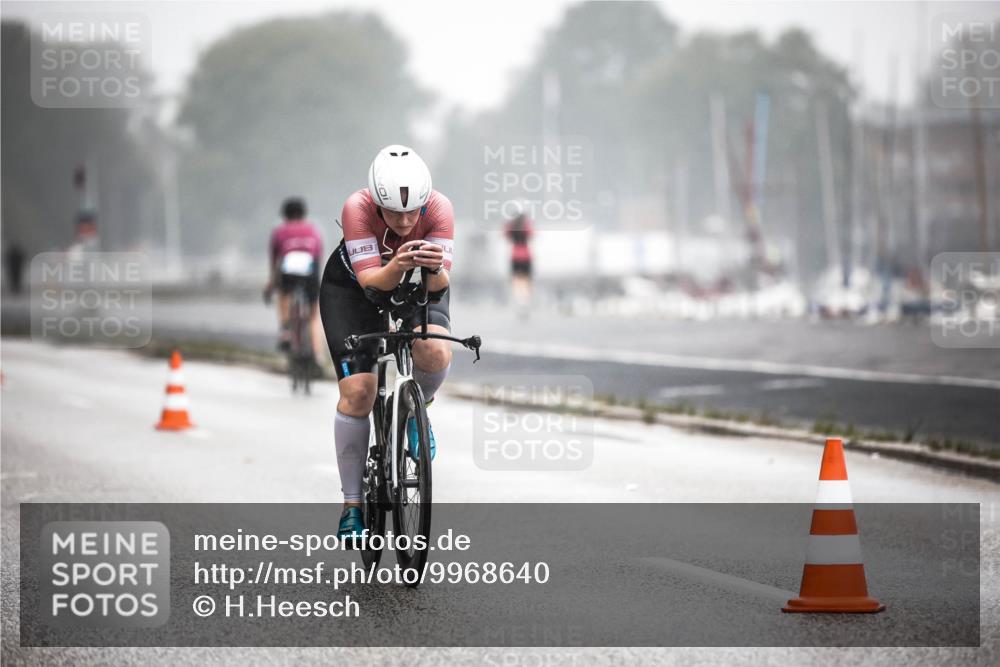 16.08.2026 - KN Förde Triathlon 2026 H.Heesch http://msf.ph/oto/9968640 16.08.2026 09:44:56 Radfahren 165, 226 meine-sportfotos.de