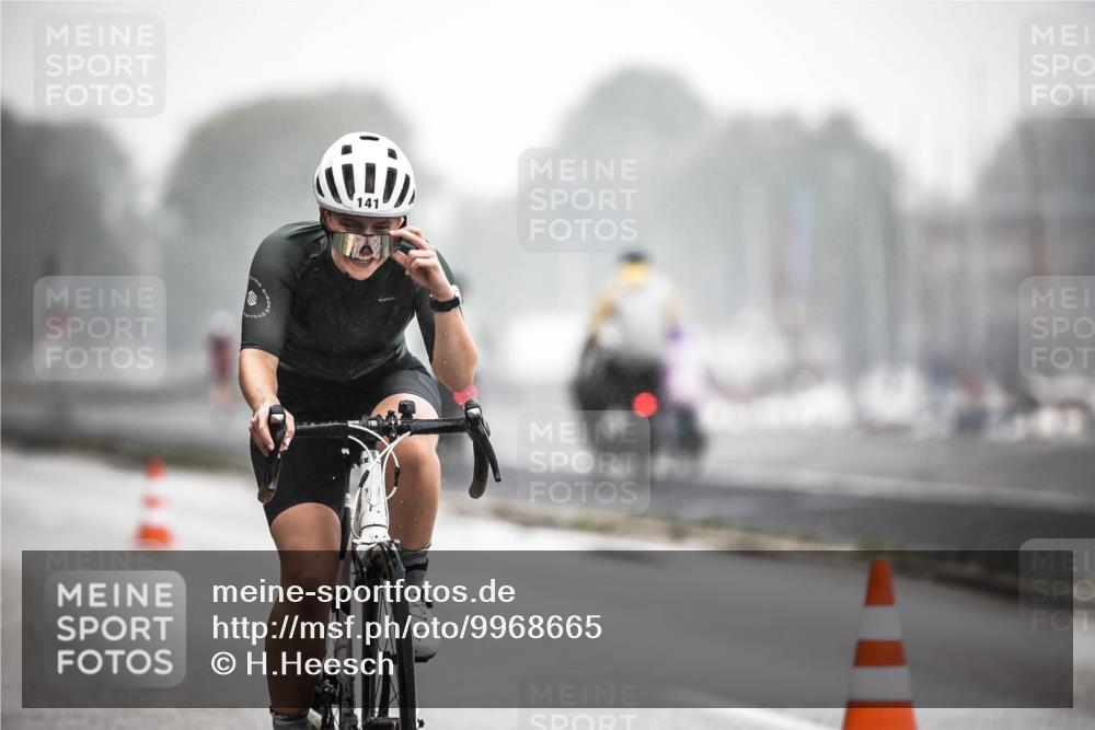 16.08.2026 - KN Förde Triathlon 2026 H.Heesch http://msf.ph/oto/9968665 16.08.2026 09:45:05 Radfahren 141 meine-sportfotos.de