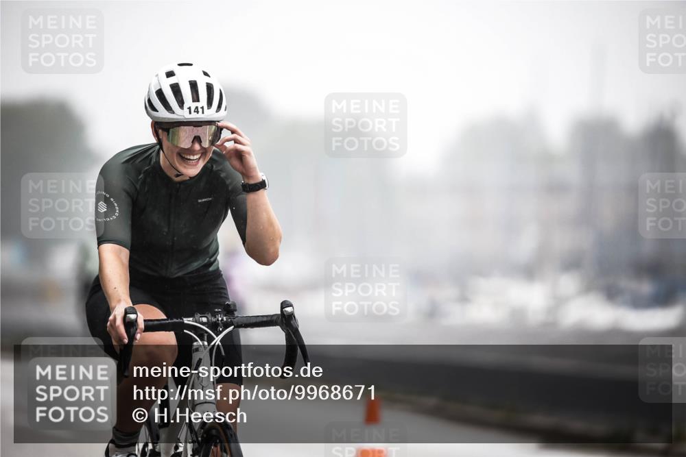 16.08.2026 - KN Förde Triathlon 2026 H.Heesch http://msf.ph/oto/9968671 16.08.2026 09:45:06 Radfahren 141, 246 meine-sportfotos.de