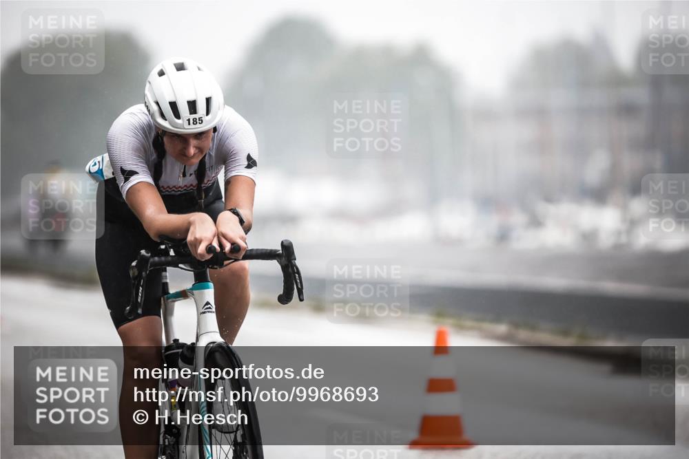 16.08.2026 - KN Förde Triathlon 2026 H.Heesch http://msf.ph/oto/9968693 16.08.2026 09:45:15 Radfahren 185 meine-sportfotos.de