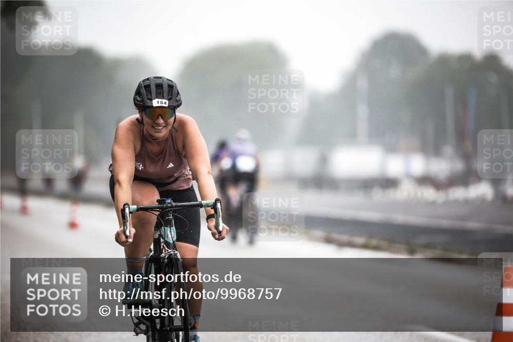16.08.2026 - KN Förde Triathlon 2026 H.Heesch http://msf.ph/oto/9968757 16.08.2026 09:45:31 Radfahren 154, 197, 243, 268 meine-sportfotos.de