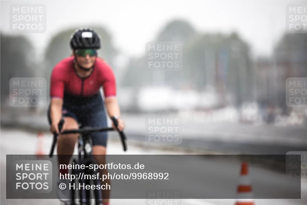 16.08.2026 - KN Förde Triathlon 2026 H.Heesch http://msf.ph/oto/9968992 16.08.2026 09:46:35 Radfahren 109, 198, 202, 216, 244, 267 meine-sportfotos.de