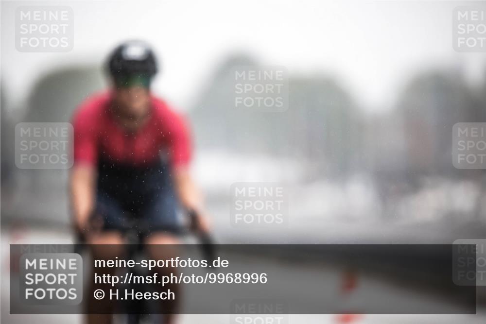 16.08.2026 - KN Förde Triathlon 2026 H.Heesch http://msf.ph/oto/9968996 16.08.2026 09:46:35 Radfahren 109, 198, 202, 216, 244, 267 meine-sportfotos.de