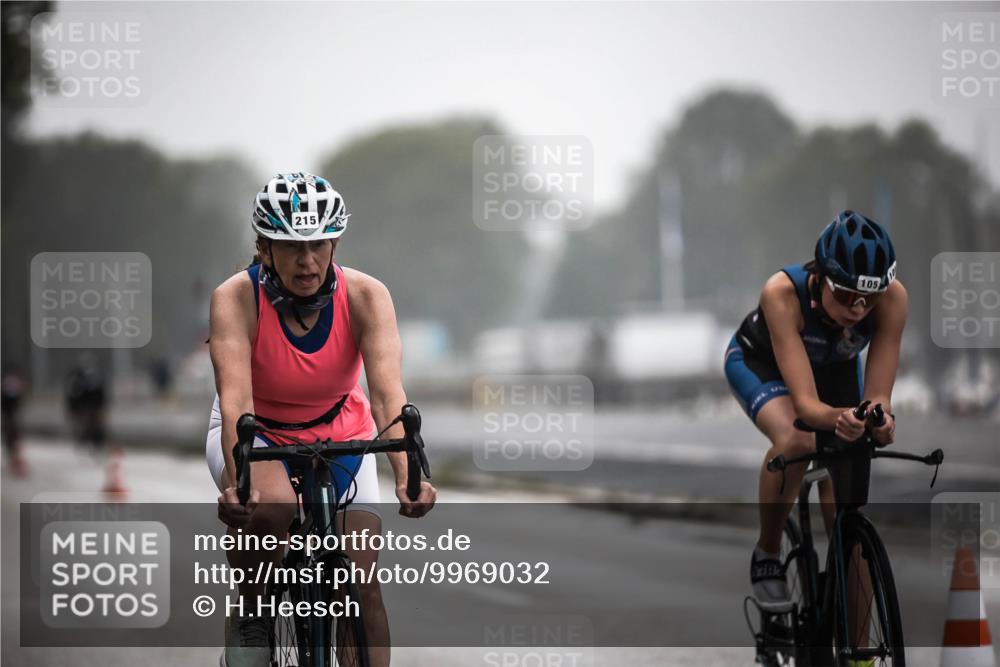 16.08.2026 - KN Förde Triathlon 2026 H.Heesch http://msf.ph/oto/9969032 16.08.2026 09:46:45 Radfahren 215, 236, 247, 265 meine-sportfotos.de