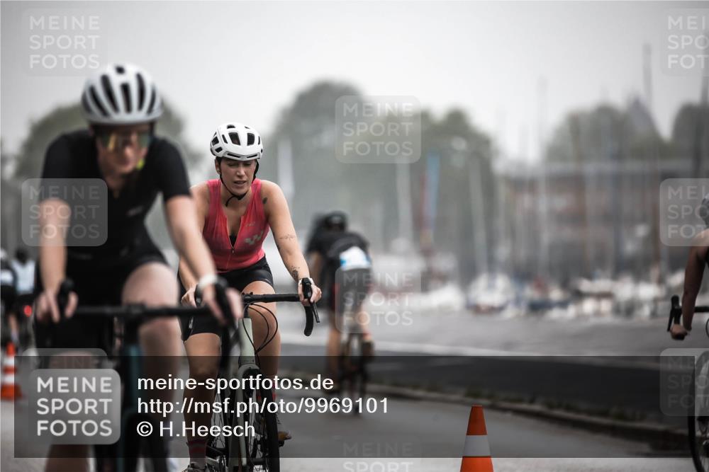 16.08.2026 - KN Förde Triathlon 2026 H.Heesch http://msf.ph/oto/9969101 16.08.2026 09:47:02 Radfahren 119, 131, 166, 805 meine-sportfotos.de
