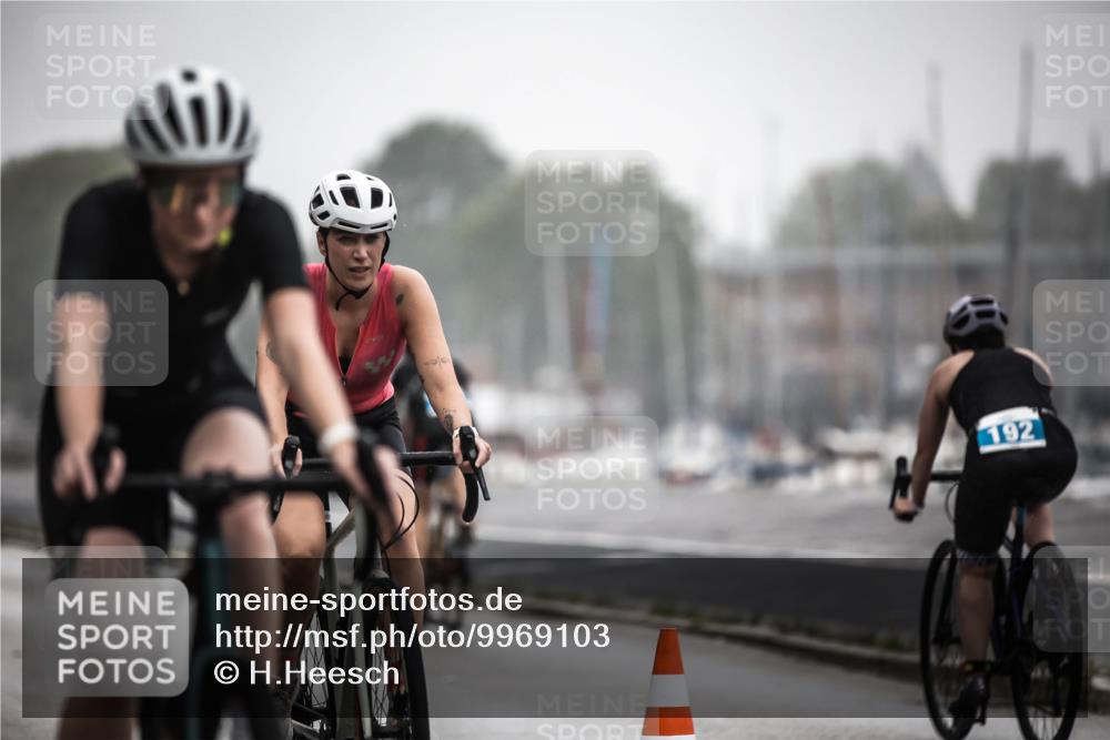 16.08.2026 - KN Förde Triathlon 2026 H.Heesch http://msf.ph/oto/9969103 16.08.2026 09:47:02 Radfahren 119, 131, 166, 805 meine-sportfotos.de