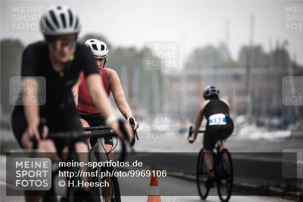 16.08.2026 - KN Förde Triathlon 2026 H.Heesch http://msf.ph/oto/9969106 16.08.2026 09:47:02 Radfahren 119, 131, 166, 805 meine-sportfotos.de