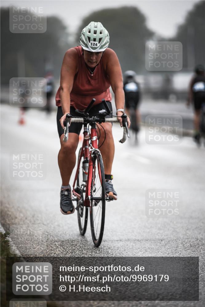 16.08.2026 - KN Förde Triathlon 2026 H.Heesch http://msf.ph/oto/9969179 16.08.2026 09:47:46 Radfahren 113, 123, 124 meine-sportfotos.de