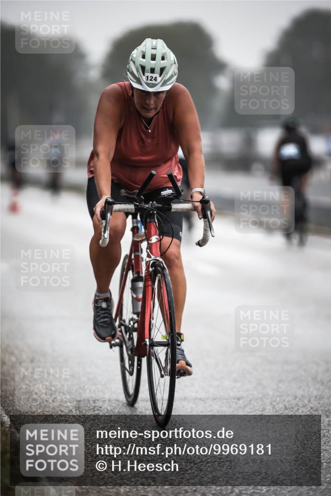 16.08.2026 - KN Förde Triathlon 2026 H.Heesch http://msf.ph/oto/9969181 16.08.2026 09:47:46 Radfahren 113, 123, 124 meine-sportfotos.de