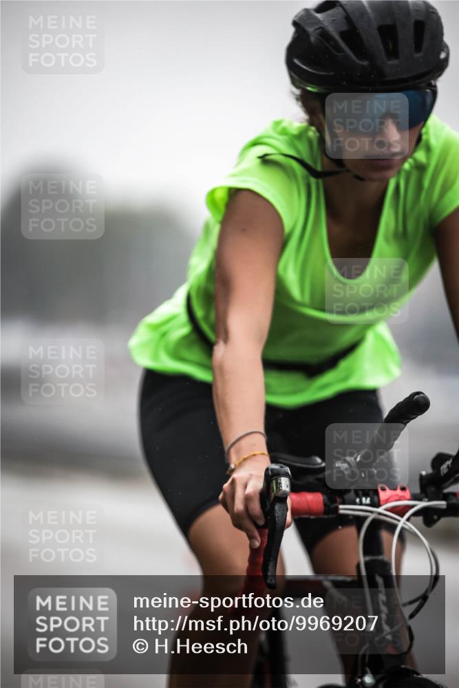 16.08.2026 - KN Förde Triathlon 2026 H.Heesch http://msf.ph/oto/9969207 16.08.2026 09:48:08 Radfahren 103, 110, 142, 197, 537 meine-sportfotos.de