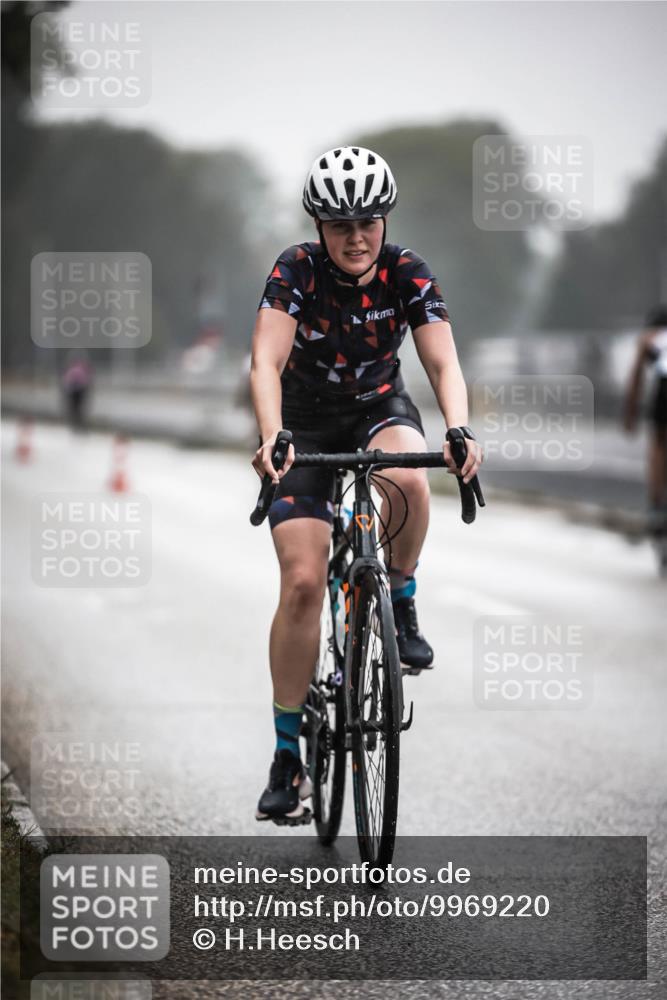 16.08.2026 - KN Förde Triathlon 2026 H.Heesch http://msf.ph/oto/9969220 16.08.2026 09:48:15 Radfahren 116, 246, 268 meine-sportfotos.de