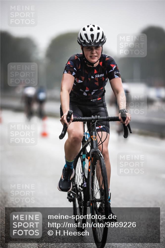 16.08.2026 - KN Förde Triathlon 2026 H.Heesch http://msf.ph/oto/9969226 16.08.2026 09:48:15 Radfahren 116, 246, 268 meine-sportfotos.de