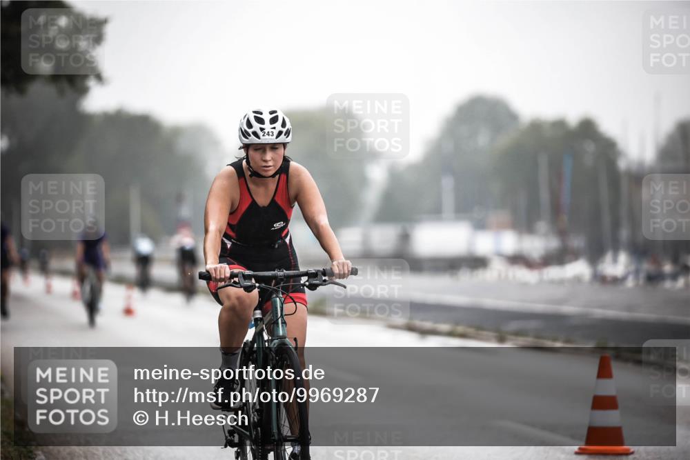 16.08.2026 - KN Förde Triathlon 2026 H.Heesch http://msf.ph/oto/9969287 16.08.2026 09:48:33 Radfahren 153, 168, 195, 225, 230, 243, 250, 252 meine-sportfotos.de