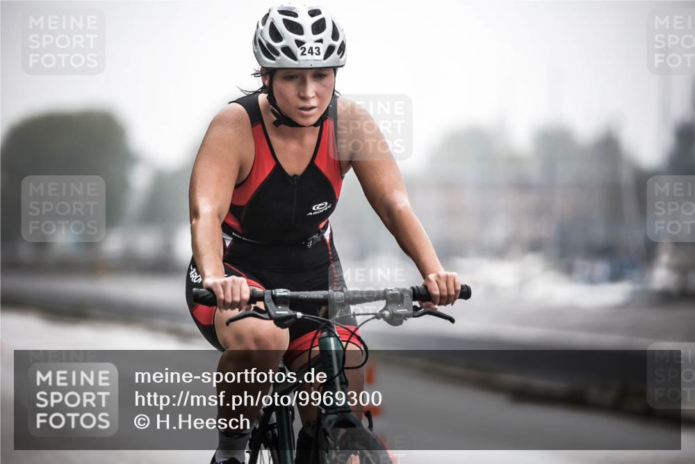 16.08.2026 - KN Förde Triathlon 2026 H.Heesch http://msf.ph/oto/9969300 16.08.2026 09:48:34 Radfahren 153, 168, 175, 188, 195, 225, 230, 243, 250 meine-sportfotos.de
