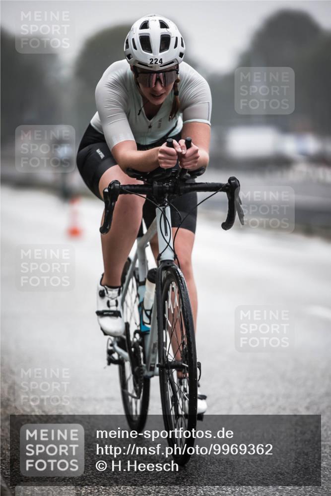 16.08.2026 - KN Förde Triathlon 2026 H.Heesch http://msf.ph/oto/9969362 16.08.2026 09:48:47 Radfahren 200, 201, 224 meine-sportfotos.de